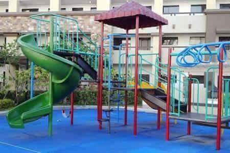 1Br One Oasis Condo Bldg1 Ground Floor ダバオ　シティ エクステリア 写真